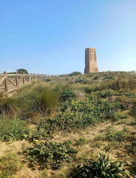Casita Junto Al Mar En El Puerto De Cabopino Hébergement de vacances *